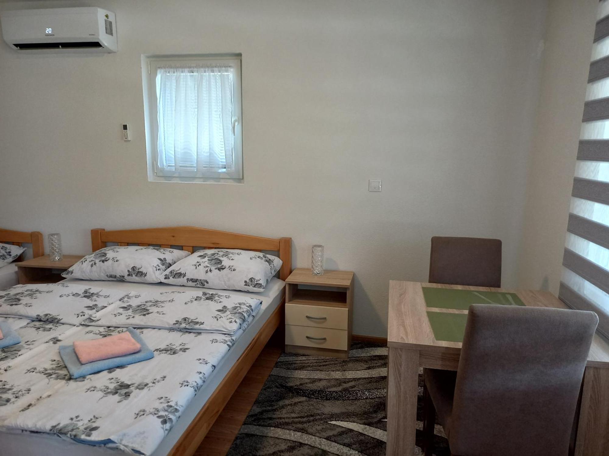 Apartman Konak Prozor エクステリア 写真